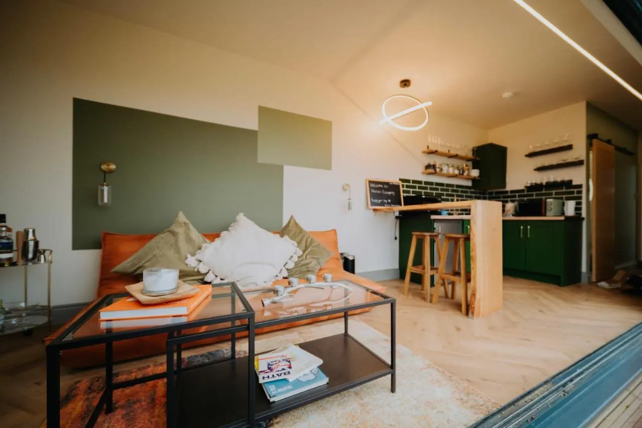 Stunning Converted Luxury Container Villa Bath Holiday home